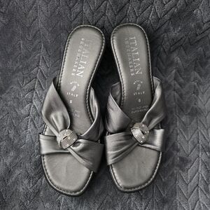 Italian Shoemakers Metallic Gray Sandals With Silver And Rhinestone Accents